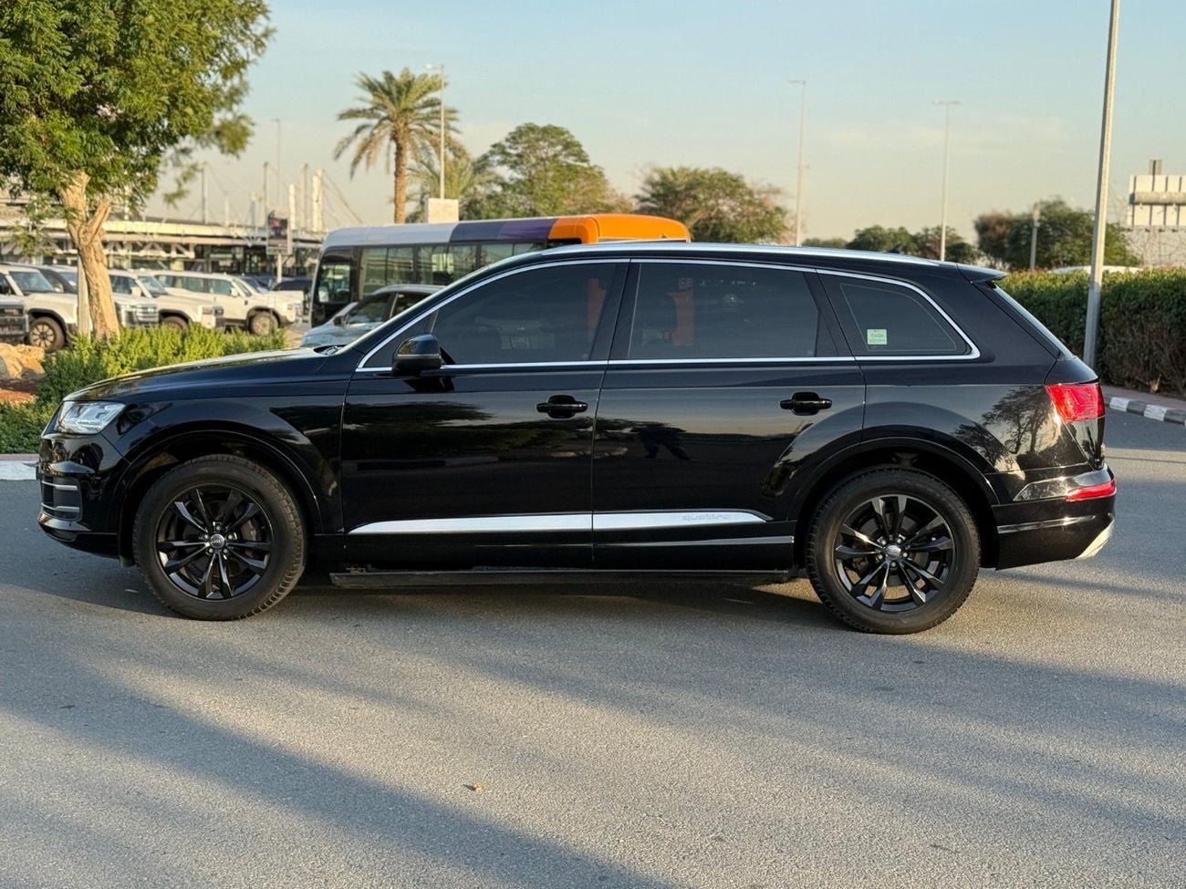 أودي Q7 45 TFSI quattro S-Line 3.0L