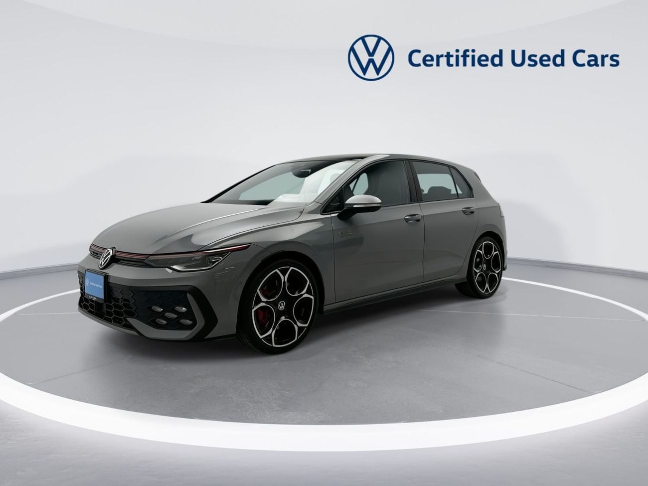 Volkswagen Golf SEL 2.0T GTI Leather Seats (Ref#35061) / 21,100 AED SAVINGS from New Car