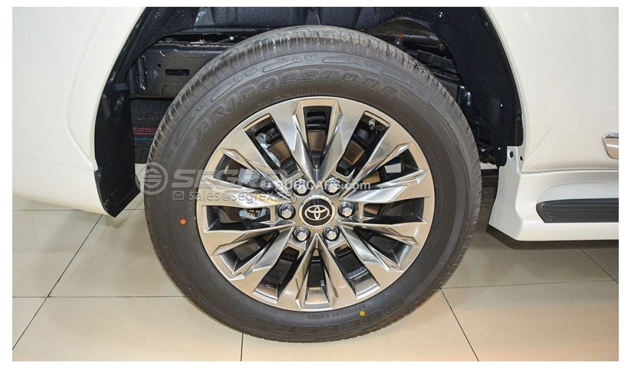 Toyota Land Cruiser LC300 3.3L DSL 4WD AT with rear differential lock, sunroof, 20R Alloy wheel, 360 (Export only)