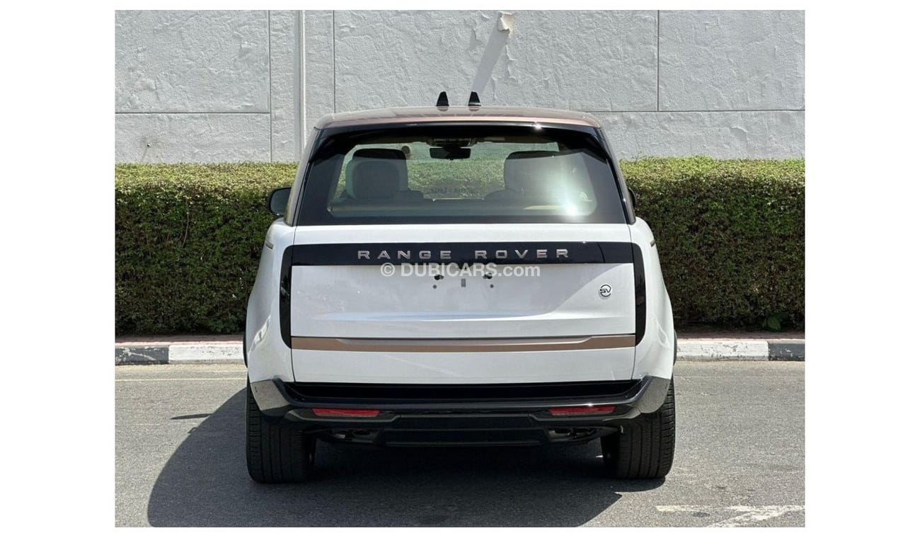 Land Rover Range Rover WHITE ROSE GOLD GCC SPEC UNDER WARRANTY AND SERVICE