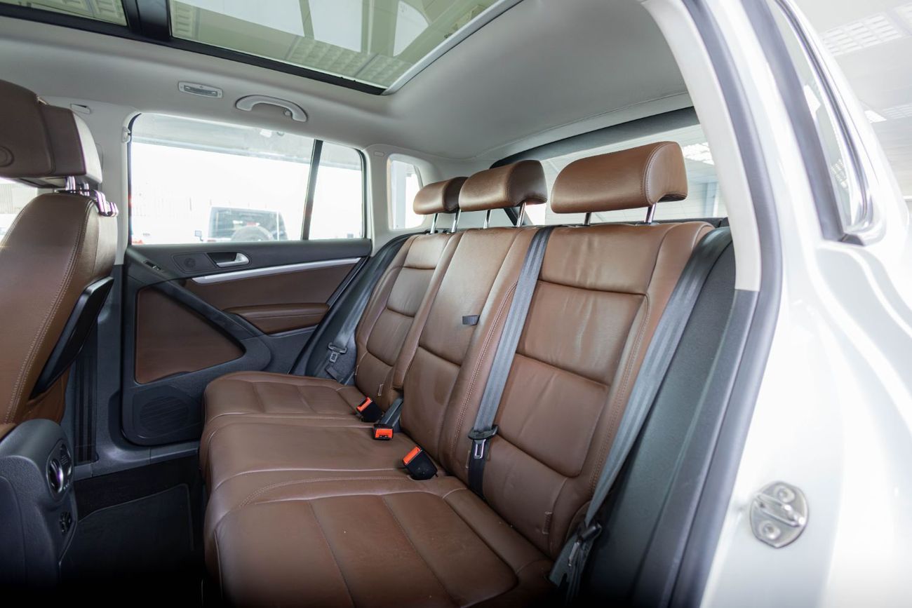 Volkswagen Tiguan 2.0 TSI Elegance