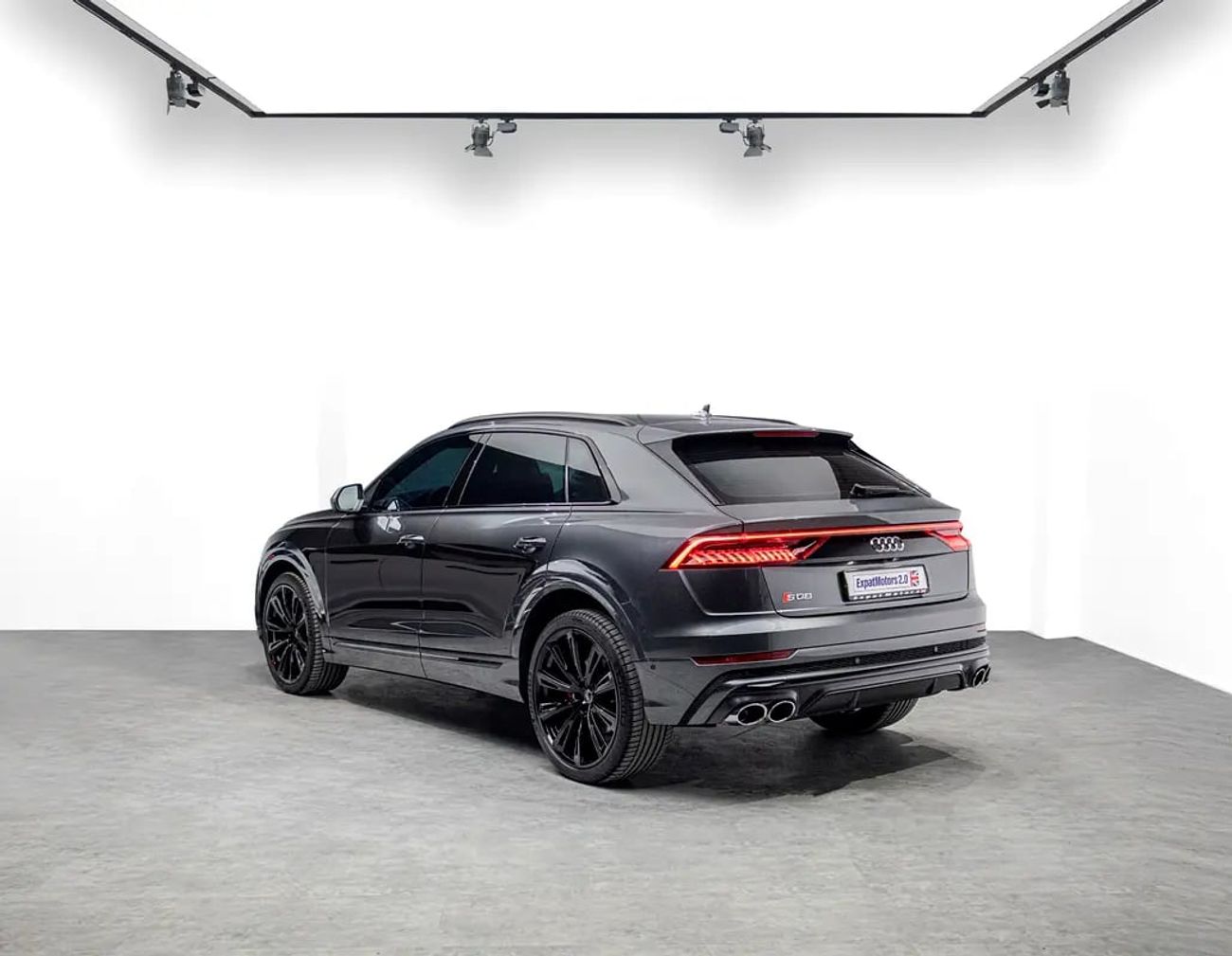 أودي SQ8 4.0 TFSI quattro (507 HP)