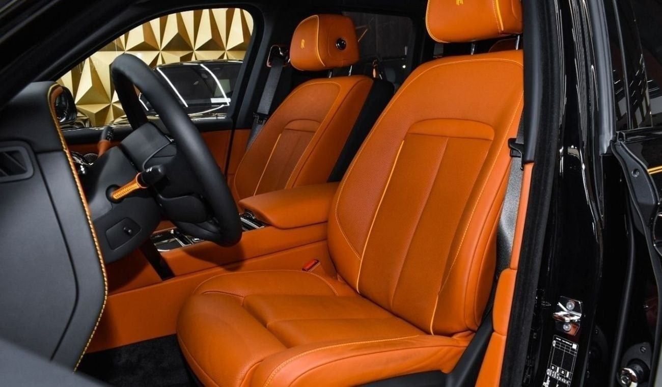 Rolls Royce Cullinan BLACK BADGE 2023 Rolls-Royce Cullinan | 6.75L Twin-Turbo V12 | 600 KM | European Specs