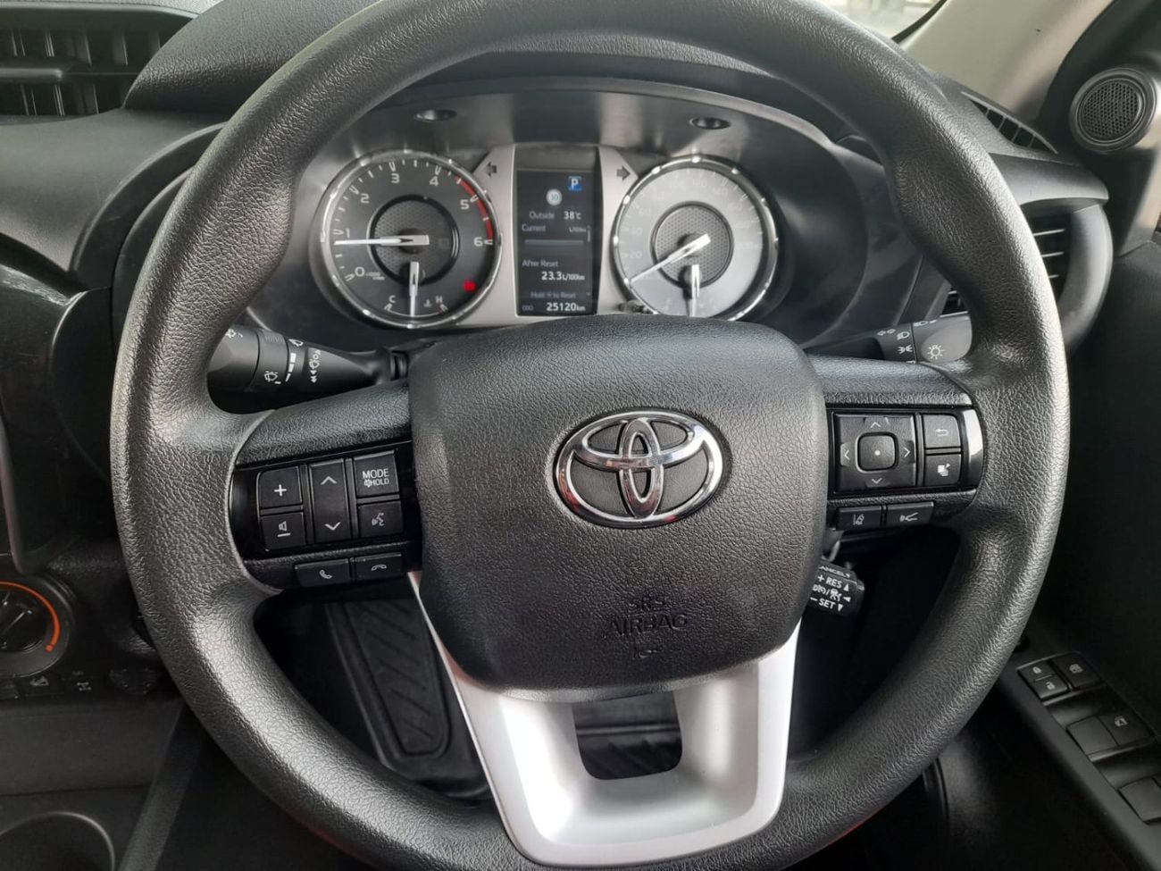 Toyota Hilux Right hand drive GR Sport 2.8L