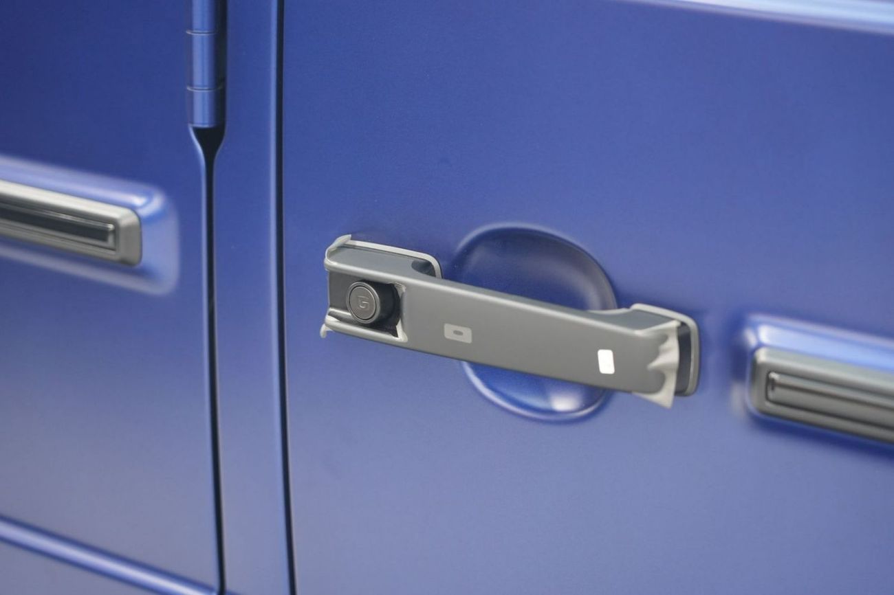 مرسيدس بنز G 63 AMG Mercedes-Benz G 63 | 2025 GCC 0km | Agency Warranty | AMG Package | Carbon Fiber | 22 inch Rims