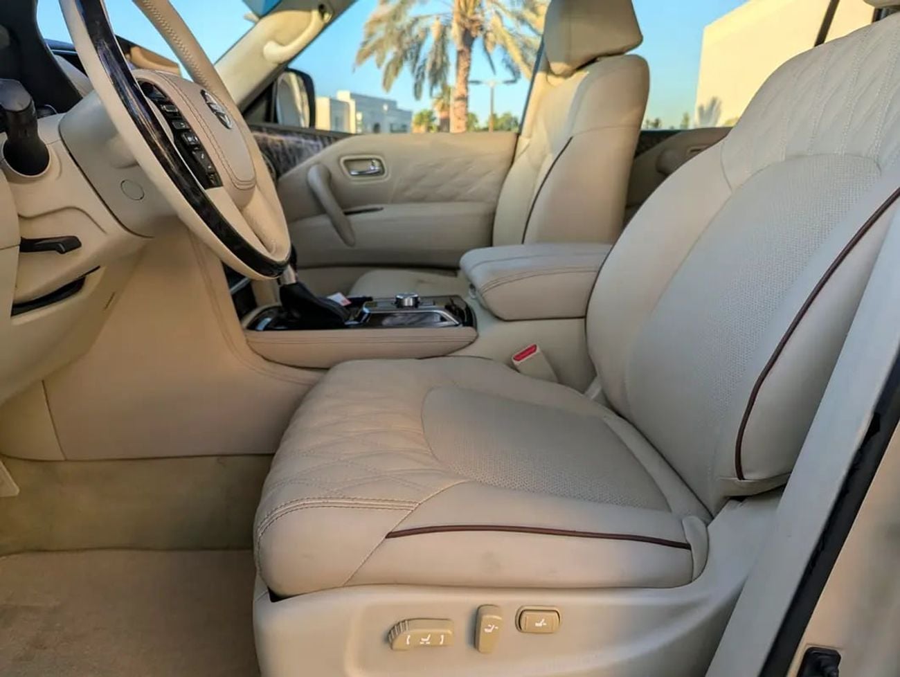 Nissan Patrol SE Platinum Facelifted GCC Specs In Excellent Condition