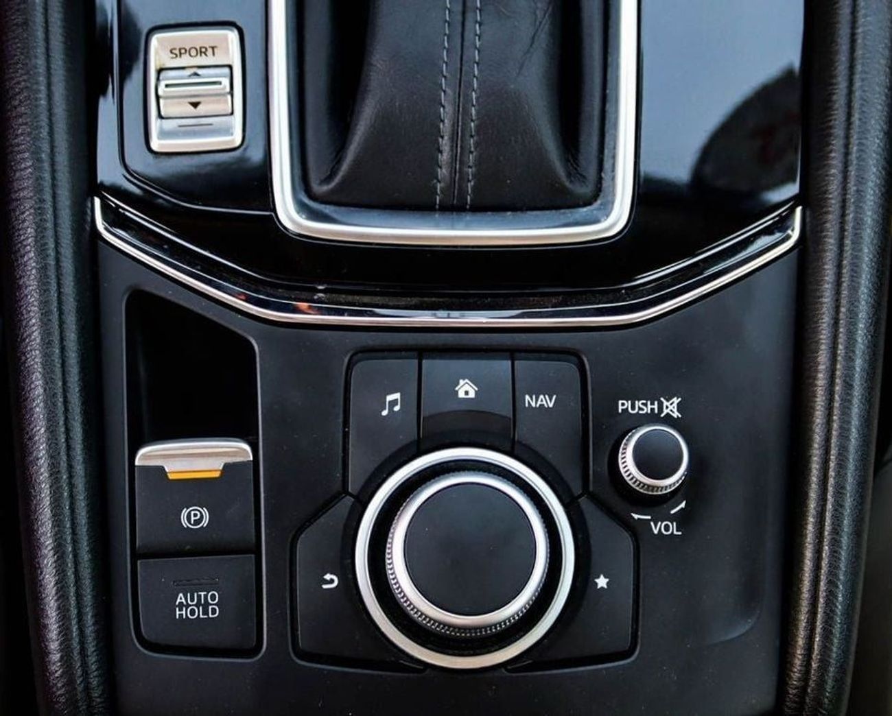 مازدا CX5 GL 2.5L Mazda CX-5 2023 2.5 L GCC, original paint, accident-free, in excellent condition, 1230 P.M