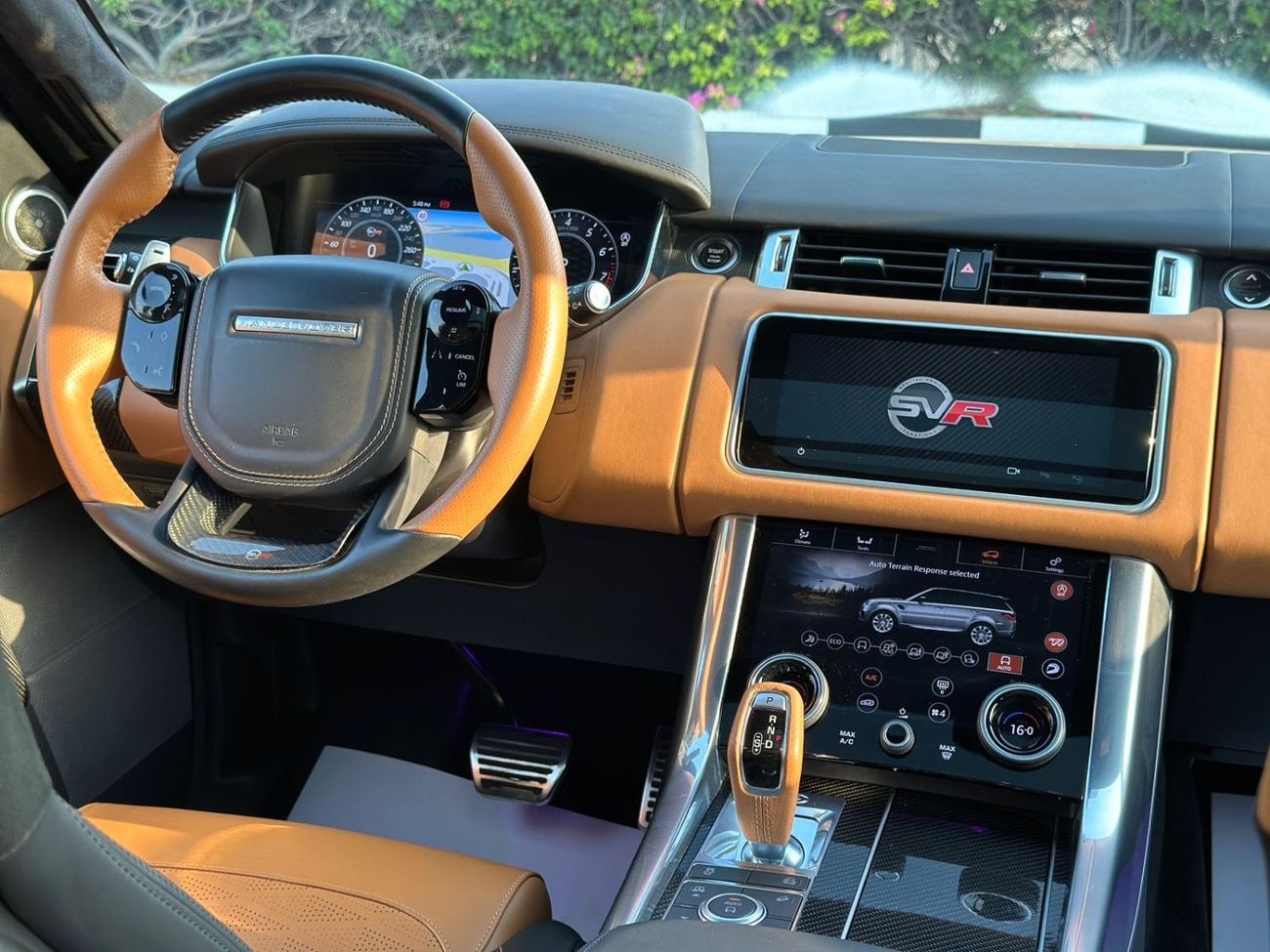 Land Rover Range Rover Sport RANGE ROVER SVR MODEL 2018 KILOMETERS 78000 GCC Counter service at Al Tayer Agency until 2028