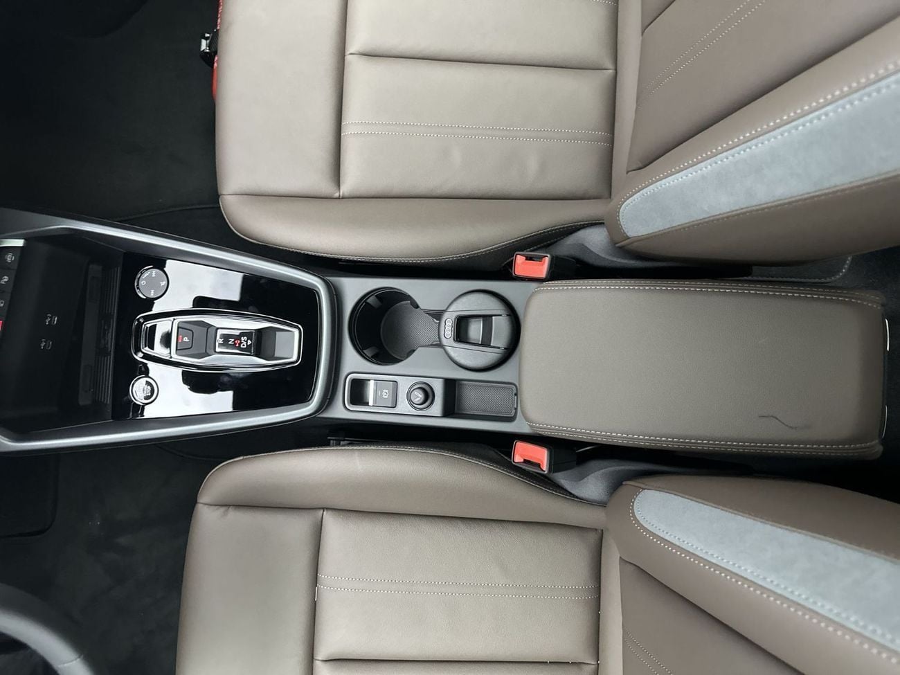 أودي A3 35 TFSI ADVANCED