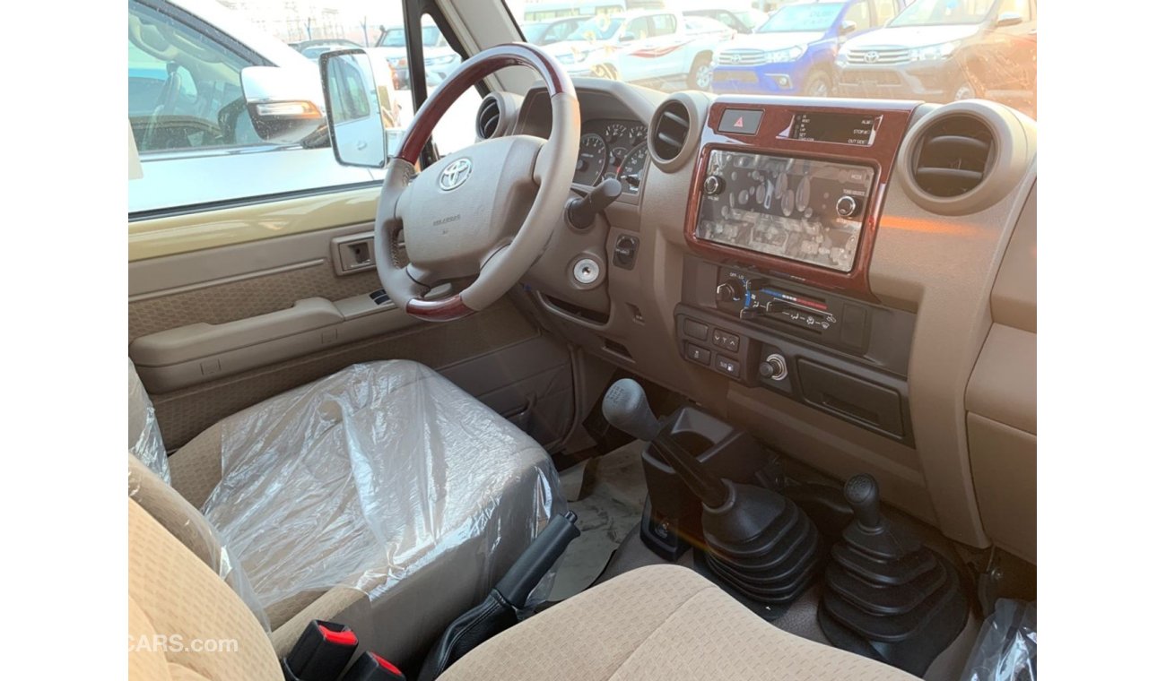 Toyota Land Cruiser Single Cabin 2020 4wd m/t