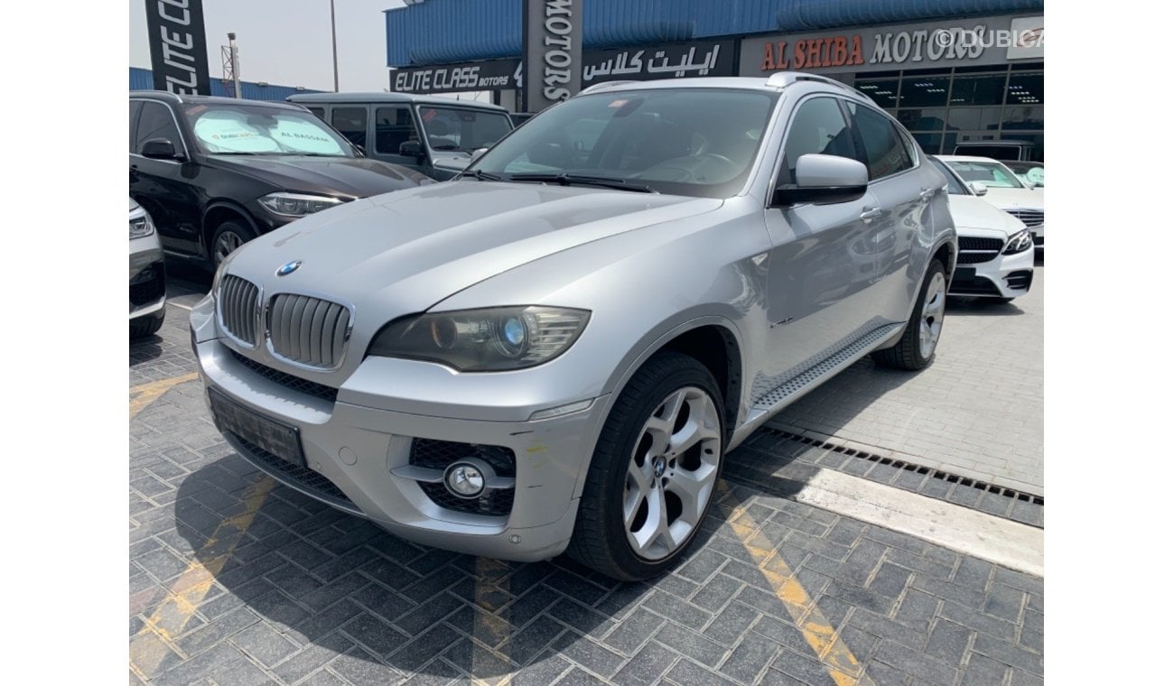 بي أم دبليو X6 V8