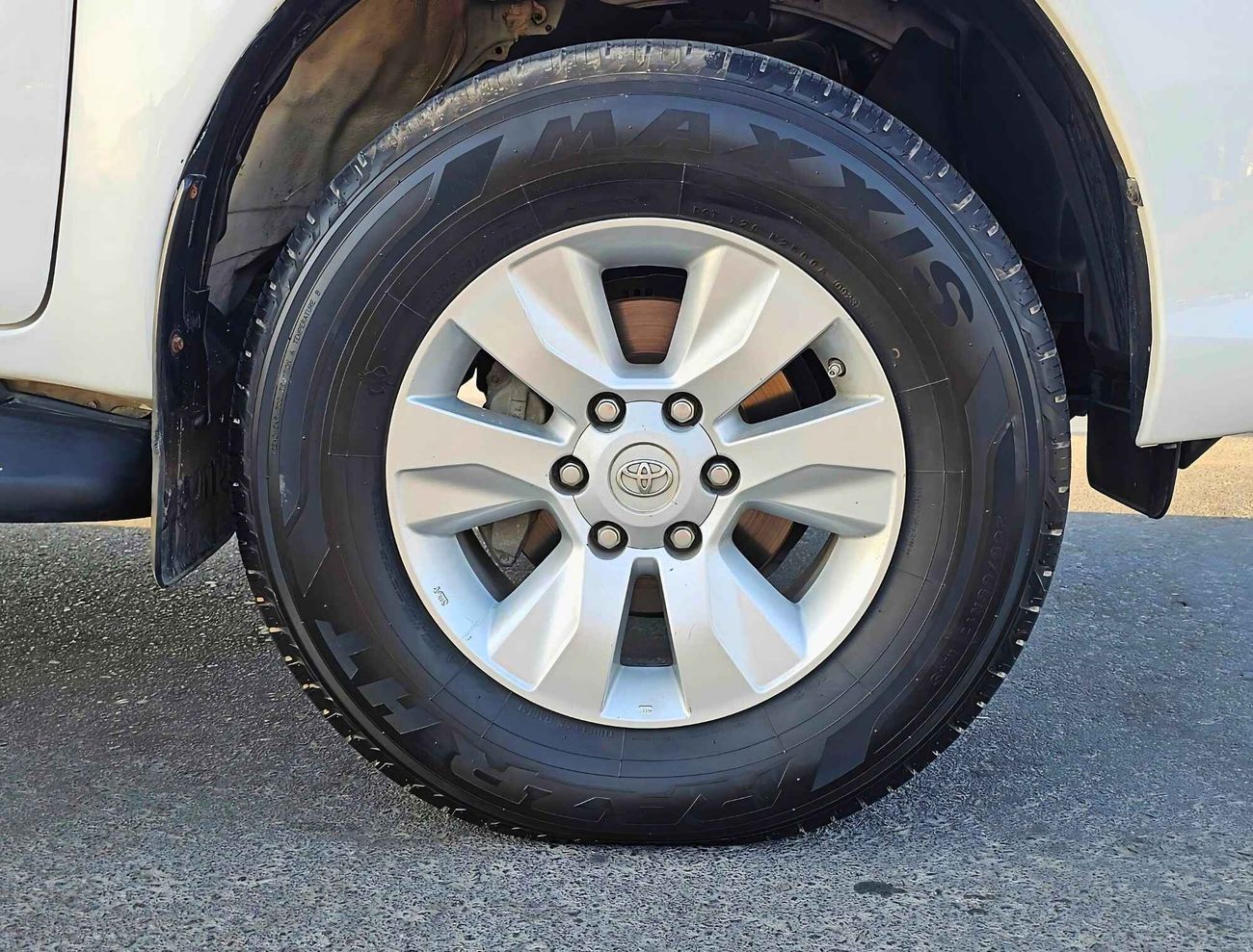 Toyota Hilux PATROL/ AUTO/ POWER WINDOW/ WIDE BODY/ EXPORT ONLY/ LOT# 99985