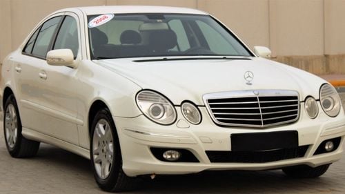 مرسيدس بنز E200 مرسيدس E200 2008 خليجي بحالة ممتازة بدون حوادث نظيفه جدا من الداخل والخارج