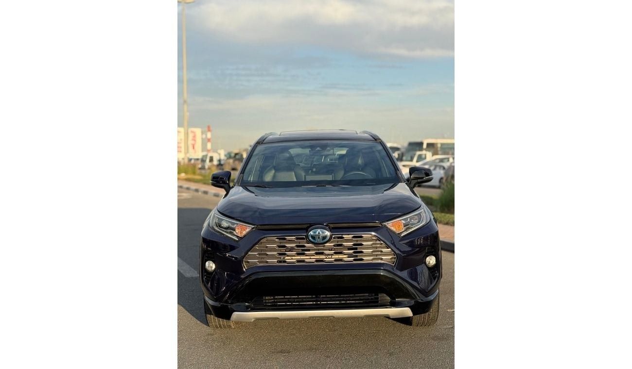 Toyota RAV4 Hybrid TOYOTA RAV4 XSE Full Option 360 camera
