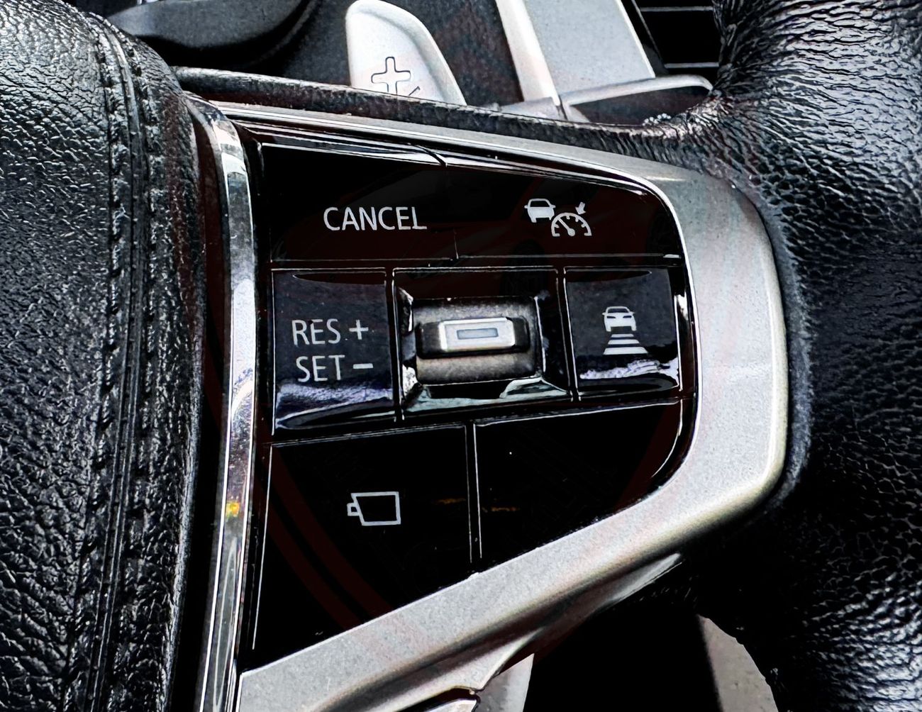 Mitsubishi Montero Sport GLS Premium 3.0L (7 Seater) Mitsubishi Montero Sport | 3.0 L | 2022 | GCC | Accident-Free | In Excel