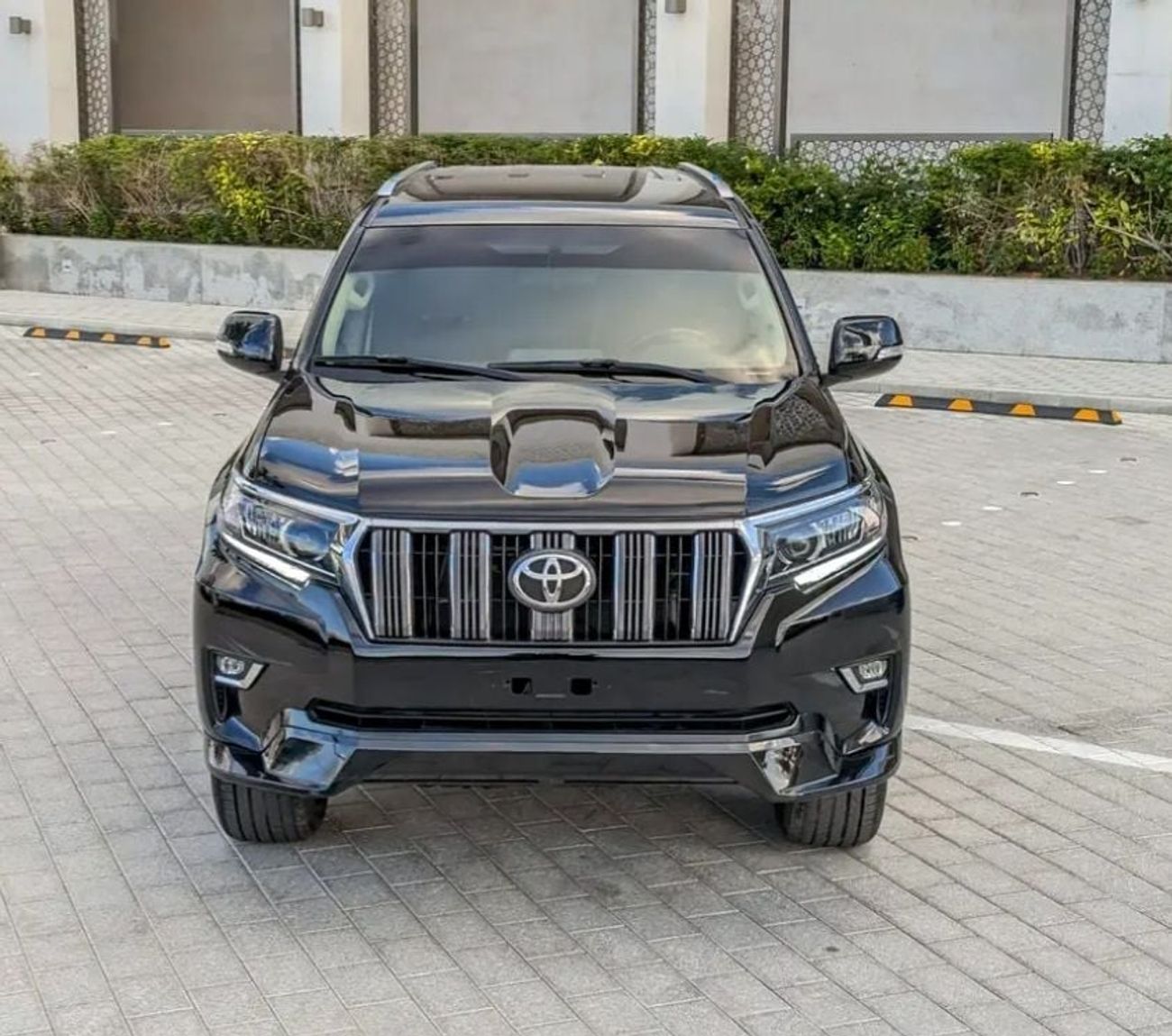 Toyota Prado Toyota prado 2019Model 2.7 petrol Engine Colour Black Transmission Automatic Interior Brown leathers