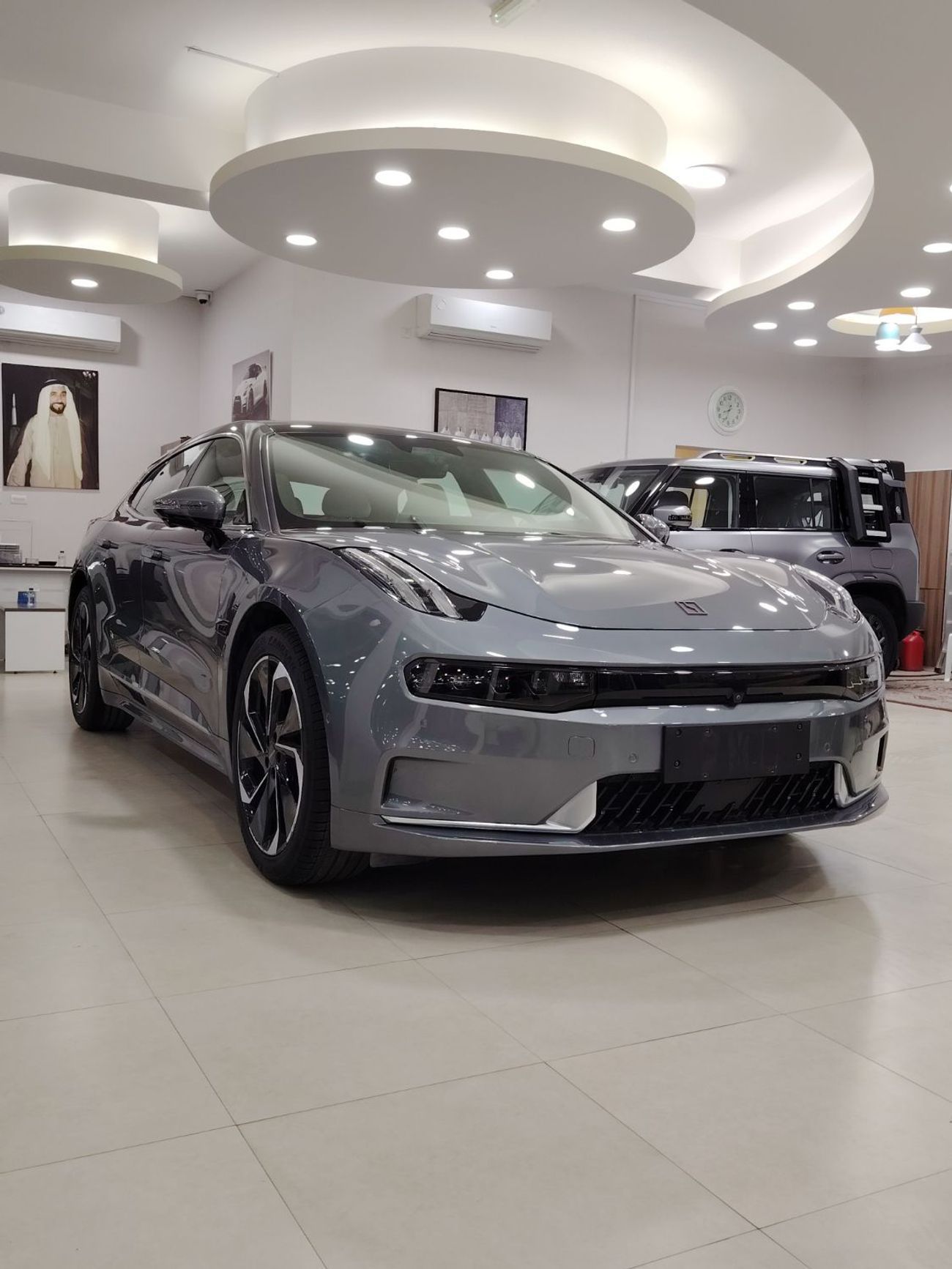 Zeekr 001 AWD