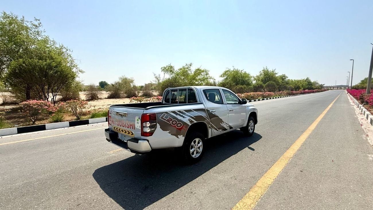 ميتسوبيشي L200 GLS 2.4L