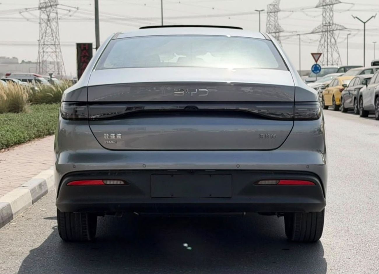 بي واي دي سيل 05 Full option with sunroof battery range 210km