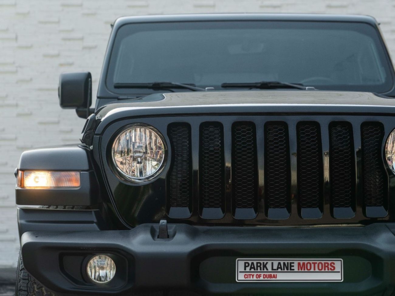 جيب رانجلر Sport 3.6L A/T (4 Seater)