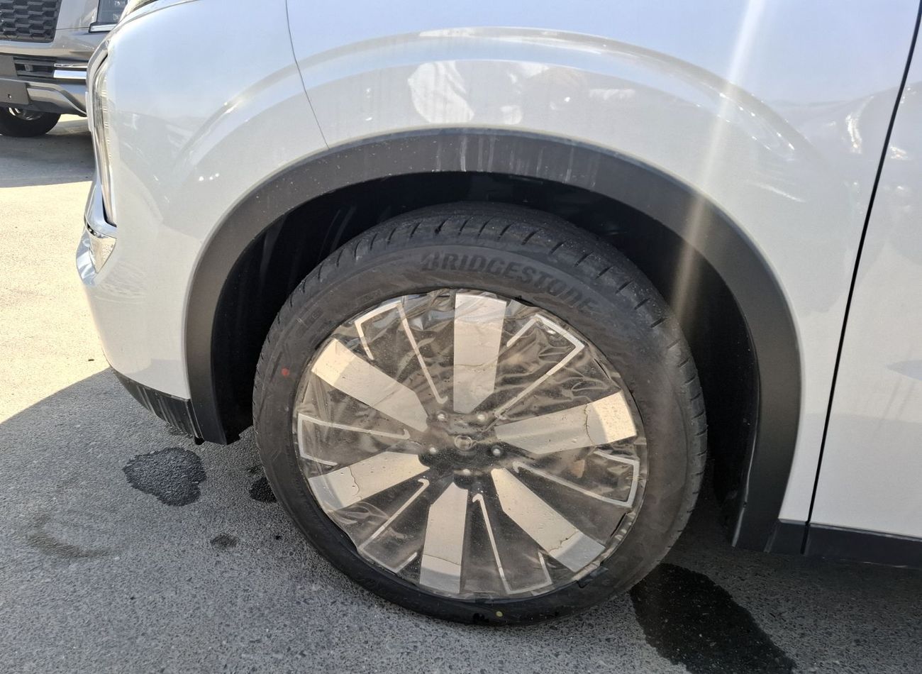 Mitsubishi Outlander Outlander P Line 2.5L 2026 White Petrol (Export Only)