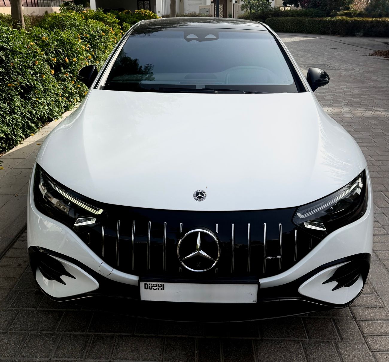 مرسيدس بنز EQE 43 AMG