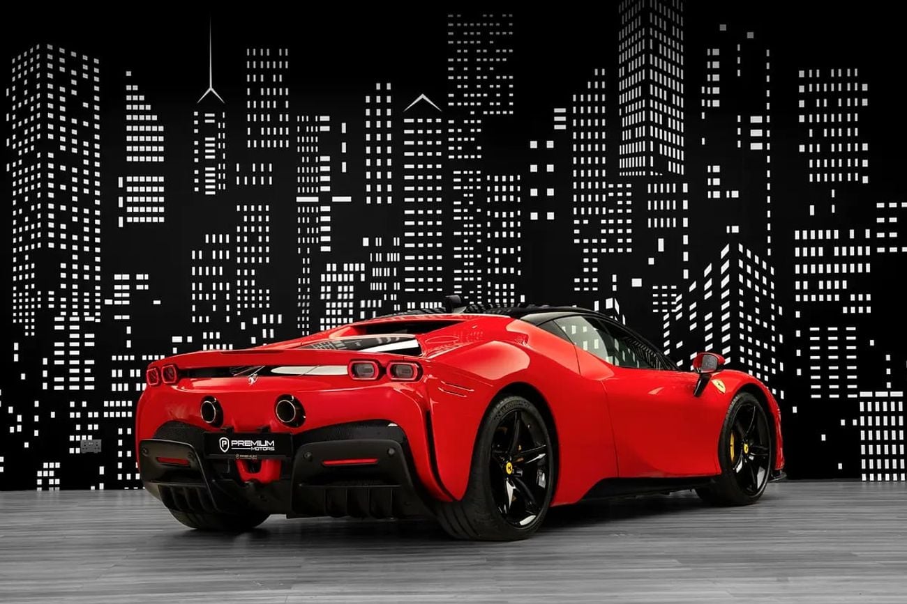 فيراري SF90 ستراديل STRADALE
