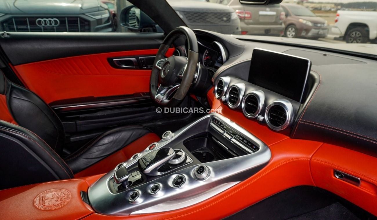 مرسيدس بنز AMG GT S