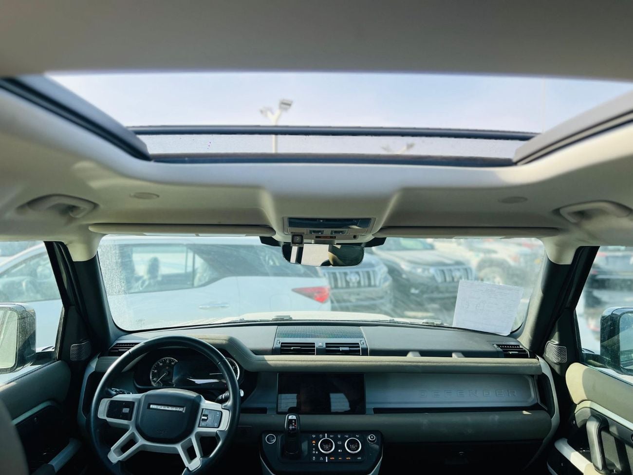 Land Rover Defender P400 full Option Lhd 3.0L Petrol engine 4WD Automatic Gear 5seats 5 Doors
