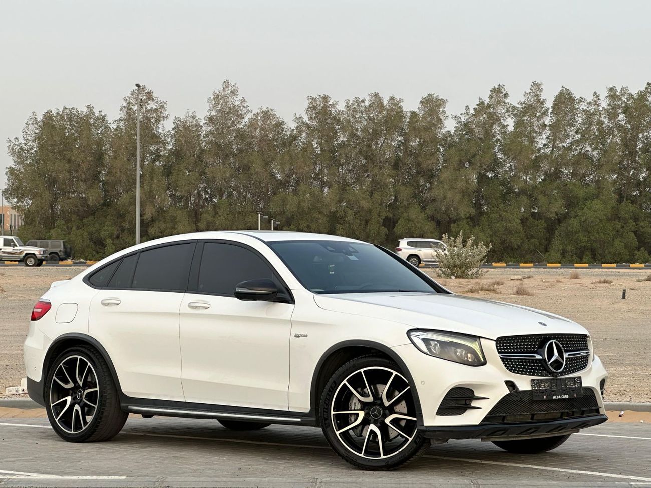 Mercedes-Benz GLC 43 AMG 4MATIC 3.0L (362 HP) MERCEDES GLC-43 2018 GCC ORGINAL PAINT // ACCIDENT FREE // PERFECT CONDITION