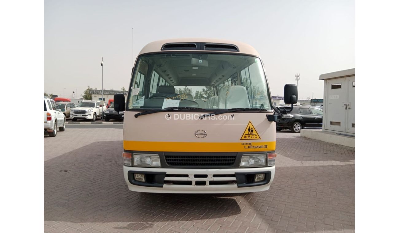 Toyota Coaster HINO LIESSE II BUS RIGHT HAND DRIVE (PM1386)