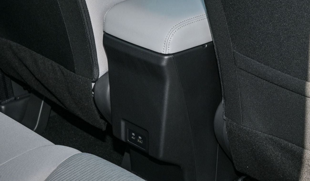 ميتسوبيشي إكلبس كروس Brand New Mitsubishi EclipseCrossMEDLINE 2025 Export 1.5L A/TPetrol |Grey/Beige|ECLIPSECROSS-GLS-ML