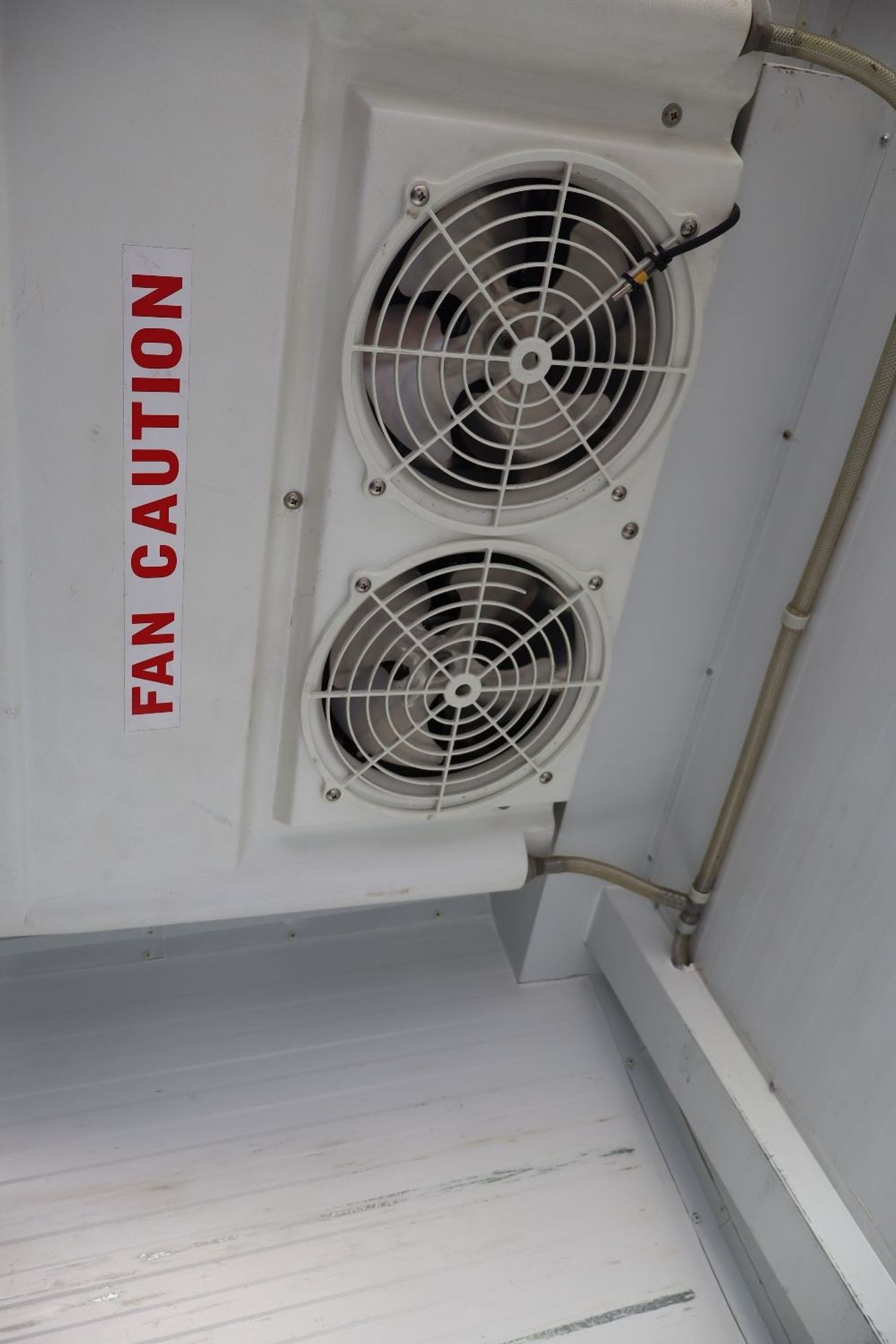 Nissan NV350 Chiller VAN