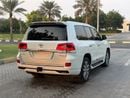 Toyota Land Cruiser VXR 5.7