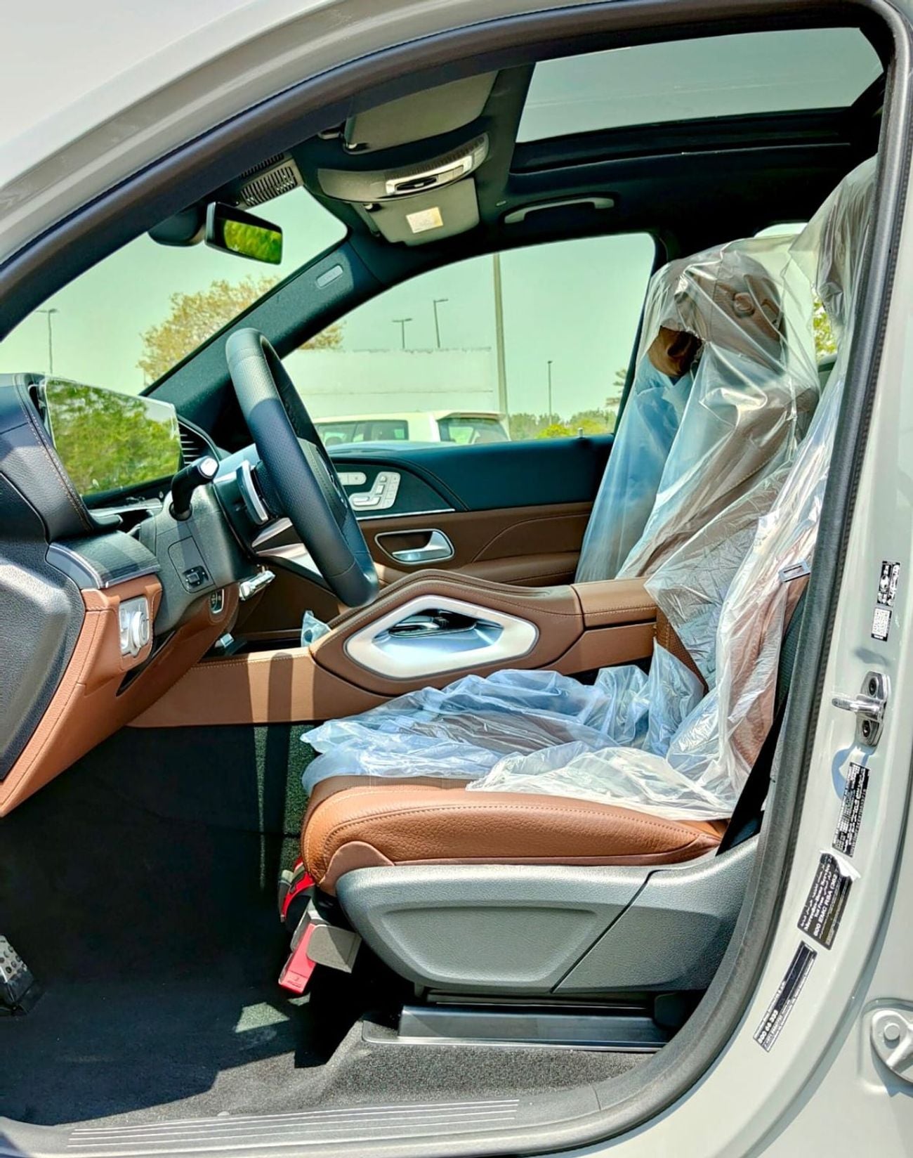 Mercedes Benz GLS450 4MATIC DARK SERIES Full Option Under Warranty 2026 GCC