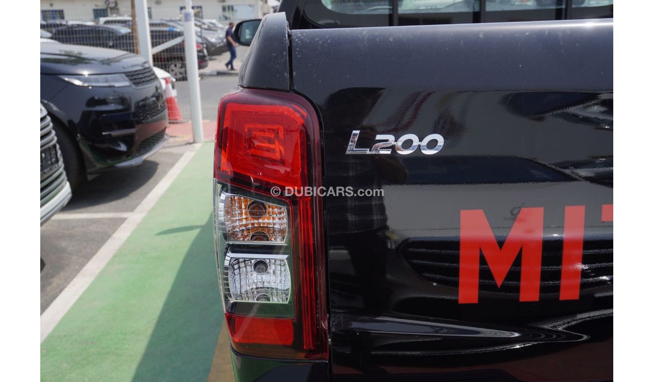 ميتسوبيشي L200 2023 Mitsubishi L200 2.4L Petrol Double Cab