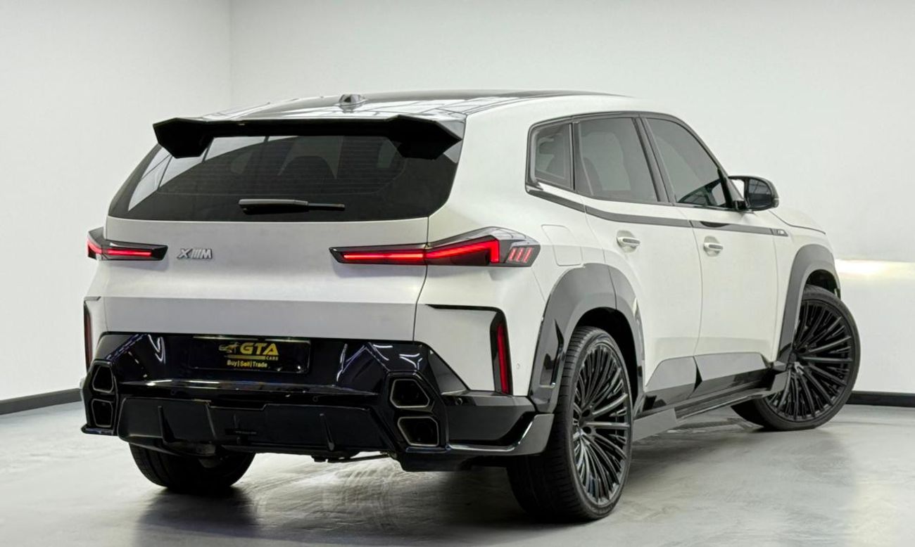 بي أم دبليو XM 2023 BMW XM ,AGMC Warranty ,Full Service History , Excellent Condition ,GCC