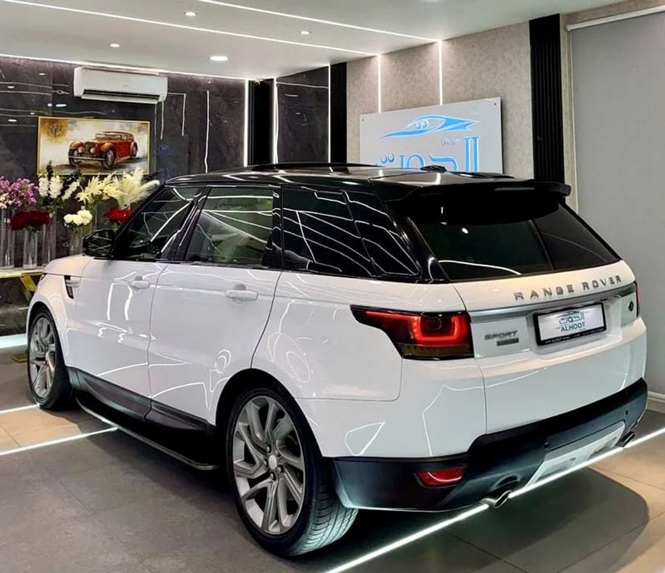 Land Rover Range Rover Sport Supercharged 5.0L SUPERCHARGED V8 || GCC SPECS || FULL OPTIONS || FREE ACCIDENTS