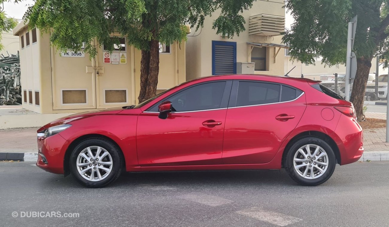 Mazda 3 S Hatchback 2018 Agency Warranty Full Service History GCC