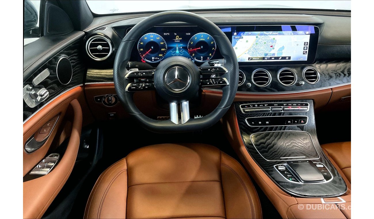 Mercedes-Benz E300 Premium (AMG Line)