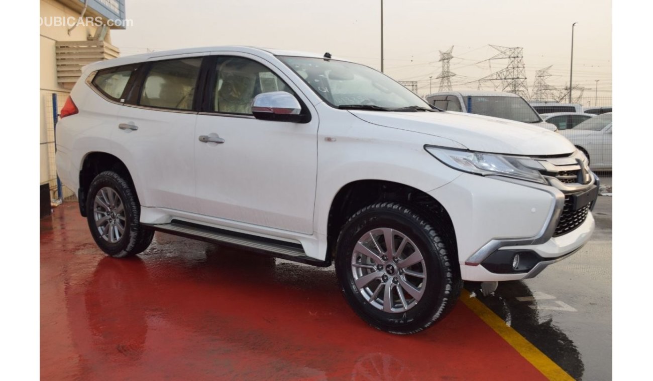 Mitsubishi Montero Mitsubishi Montero 2019 3.0L | GCC Specs | Diamond Edition | Sunroof | Export Price