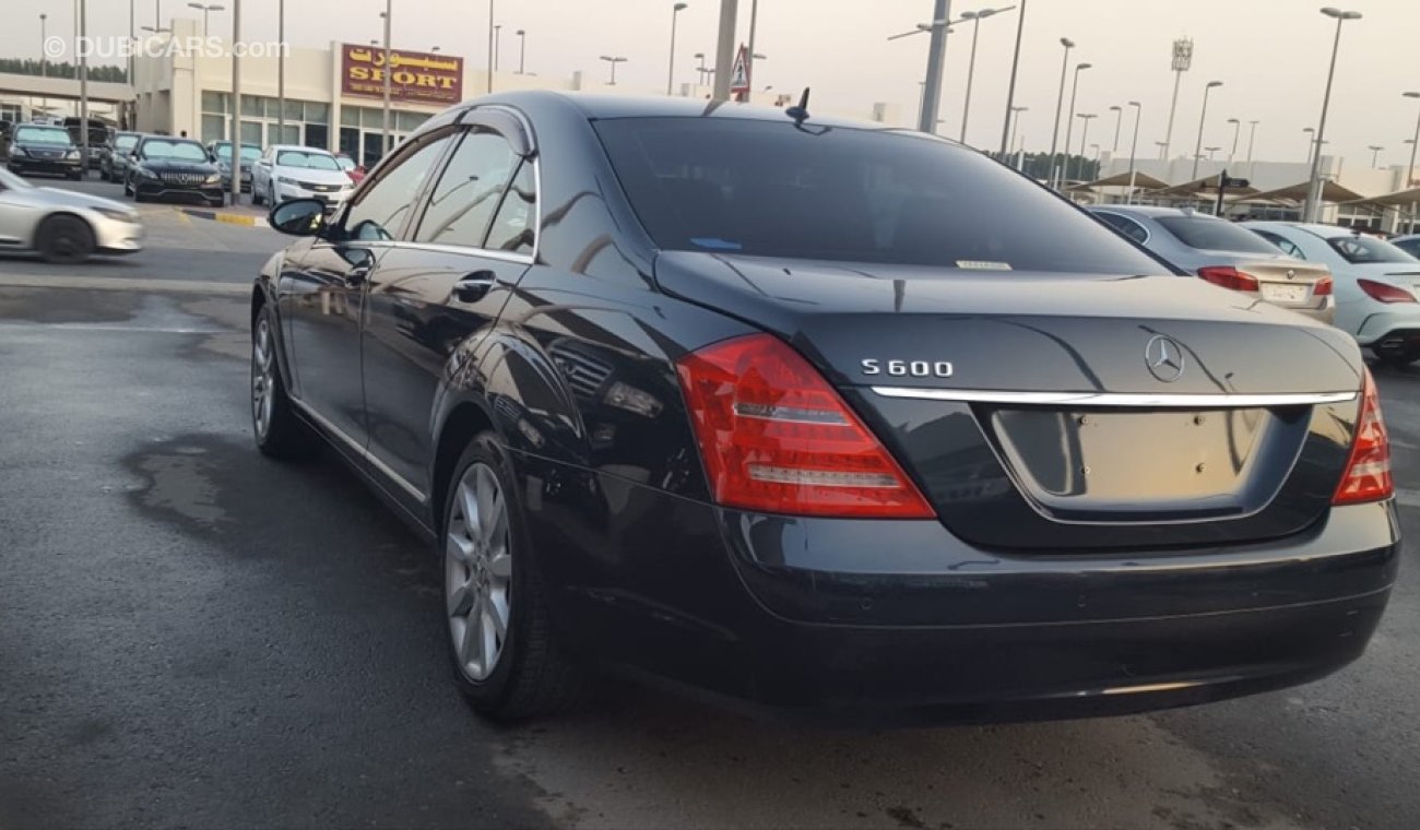 Mercedes-Benz S 350 model 2006 car prefect condition full service low mileage full original paint  j