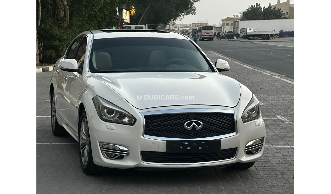 إنفينيتي Q70 سبورت
