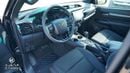 تويوتا هيلوكس ADVENTURE - 4.0L - SR5 V6 - 360 Camera - Diff Lock - GCC Specs - Zero KM