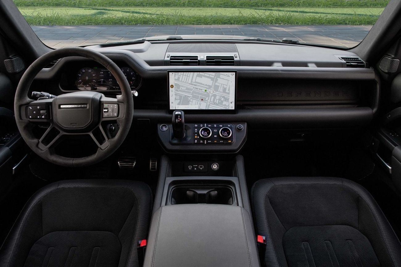 Land Rover Defender P525 V8 | 8,029 P.M  | 0% Downpayment | Agency Warranty!