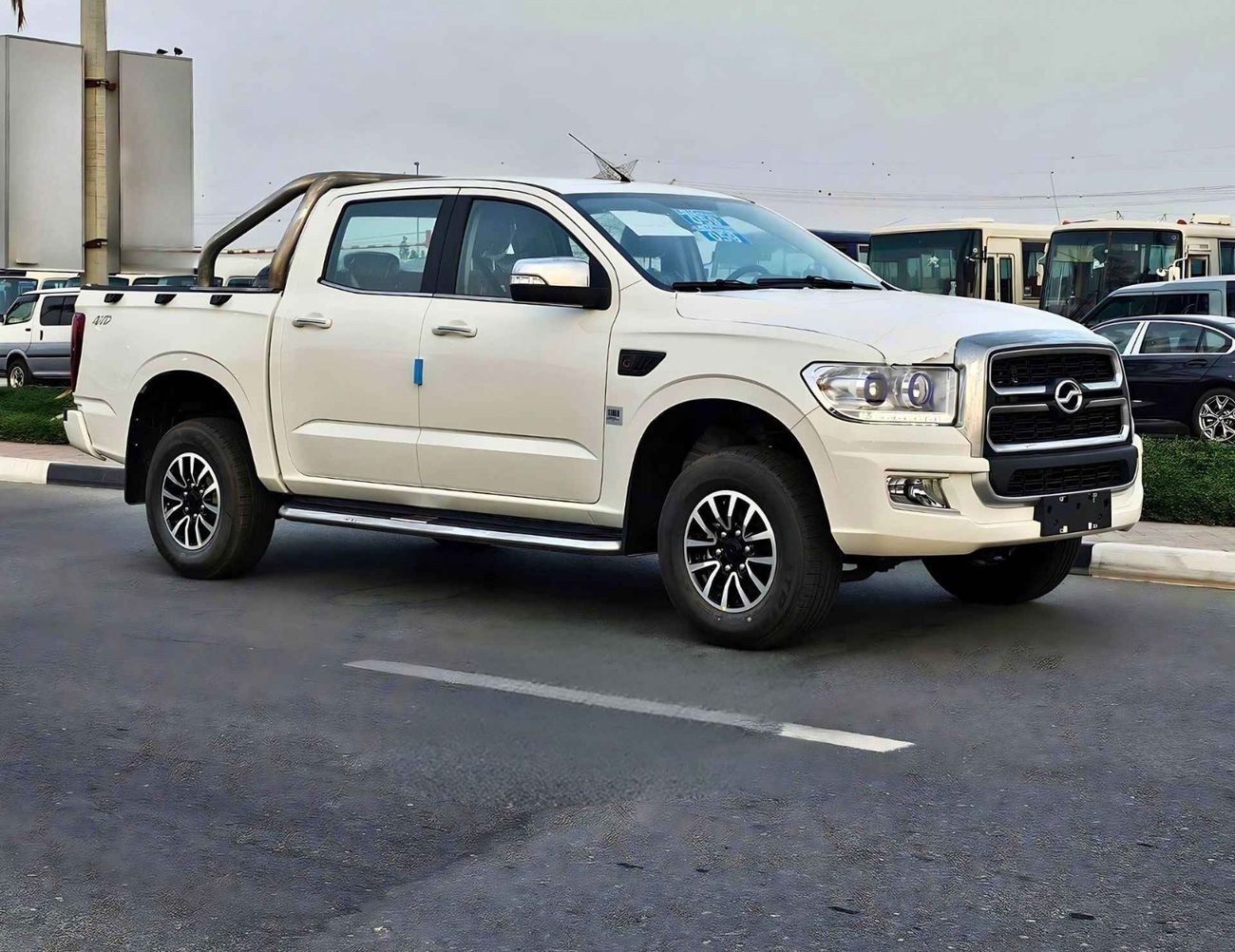 ZX Terralord TURBO DOUBLE CABIN / LUXURY / M/T / 2.0L V4 PETROL / 4WD (CODE #  68033)