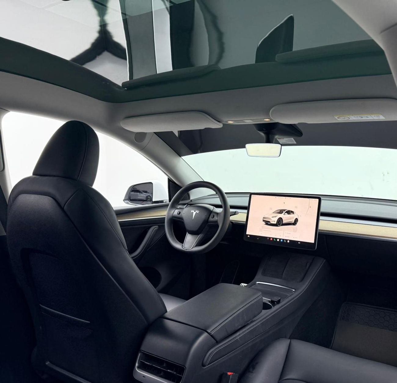 تسلا موديل Y LONG RANGE 2022 Tesla Model Y Long Range, Tesla Warranty+Full Tesla Service History, GCC Specs