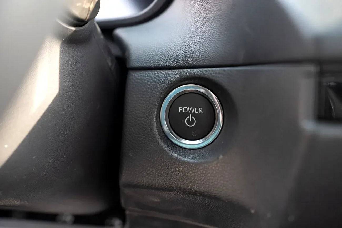 تويوتا كورولا كروس GLI Toyota Corolla Cross 2026 مواصفات صينية