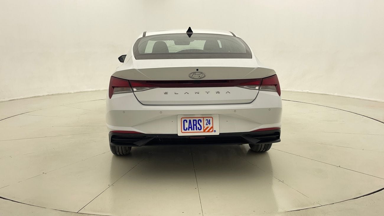 هيونداي إلانترا SMART 1.6 | بدون دفعة مقدمة | اختبار القيادة في المنزل