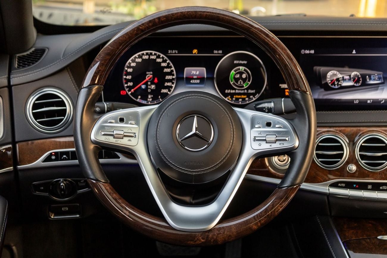 Mercedes Benz S560 STD Mercedes-Benz S560 2019 Japanese Specs | Warranty